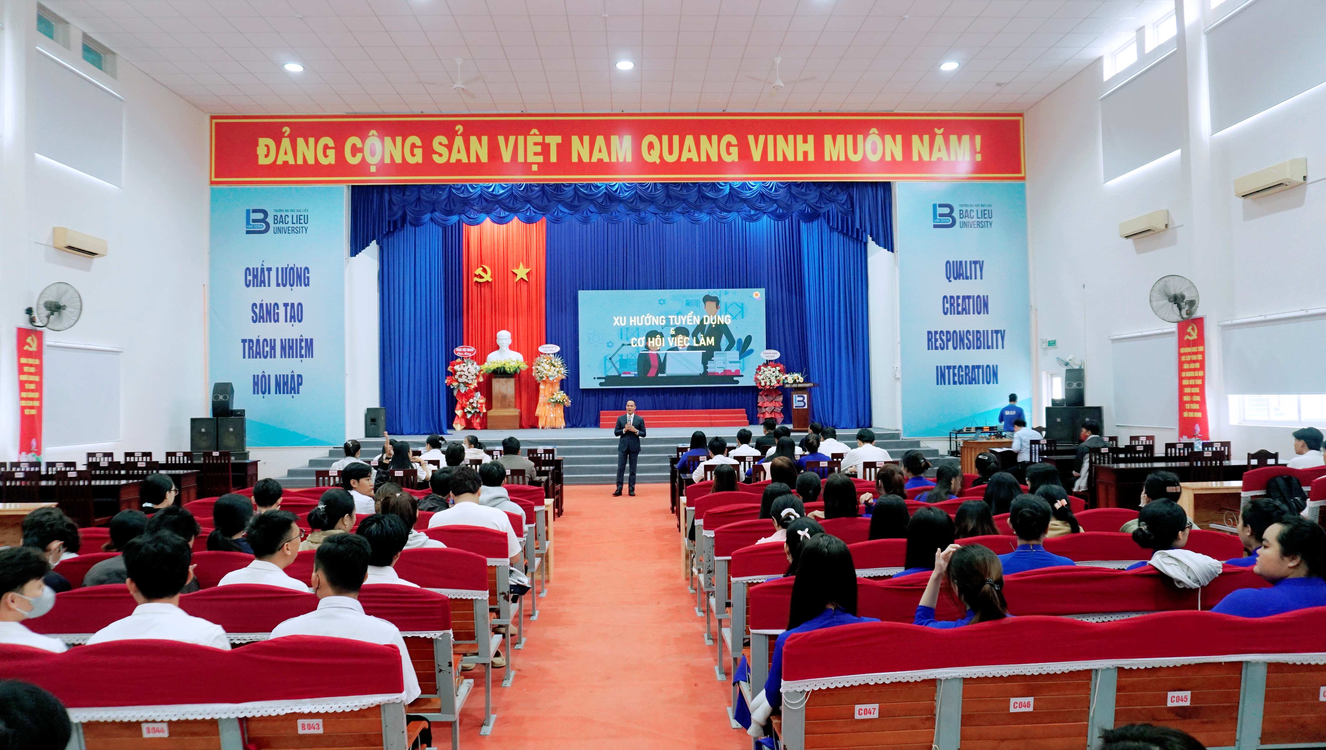 Sự kiện 1